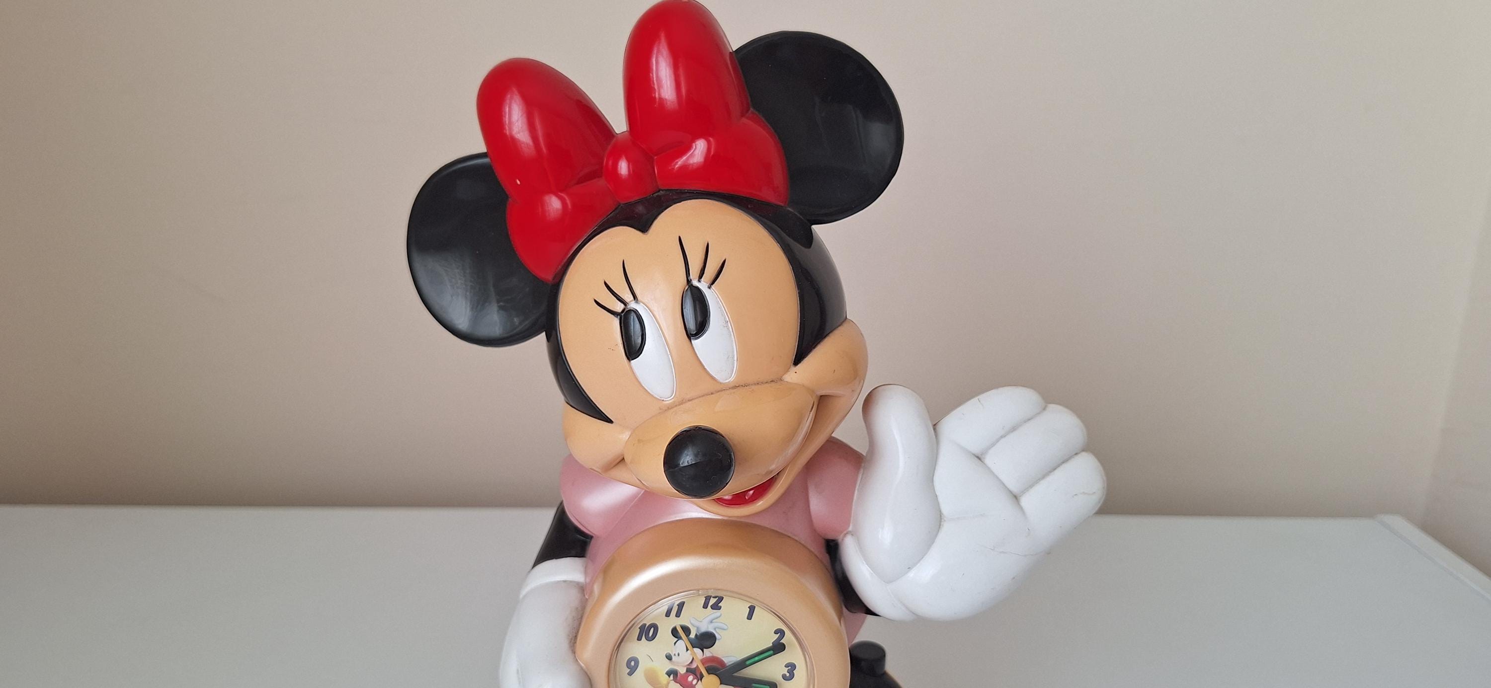 1980年代のヴィンテージ ミニーマウス ミュージカル アラーム クロック