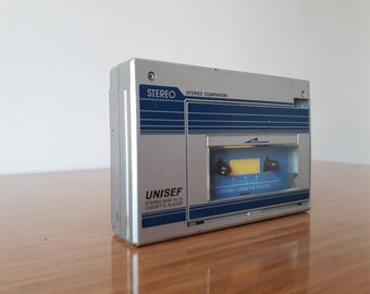 P24 レトロ✨UNISEF カセットレコーダー COMPANION ヴィンテージ ユニセフ ステレオウォークマン：日本製レトロカセット