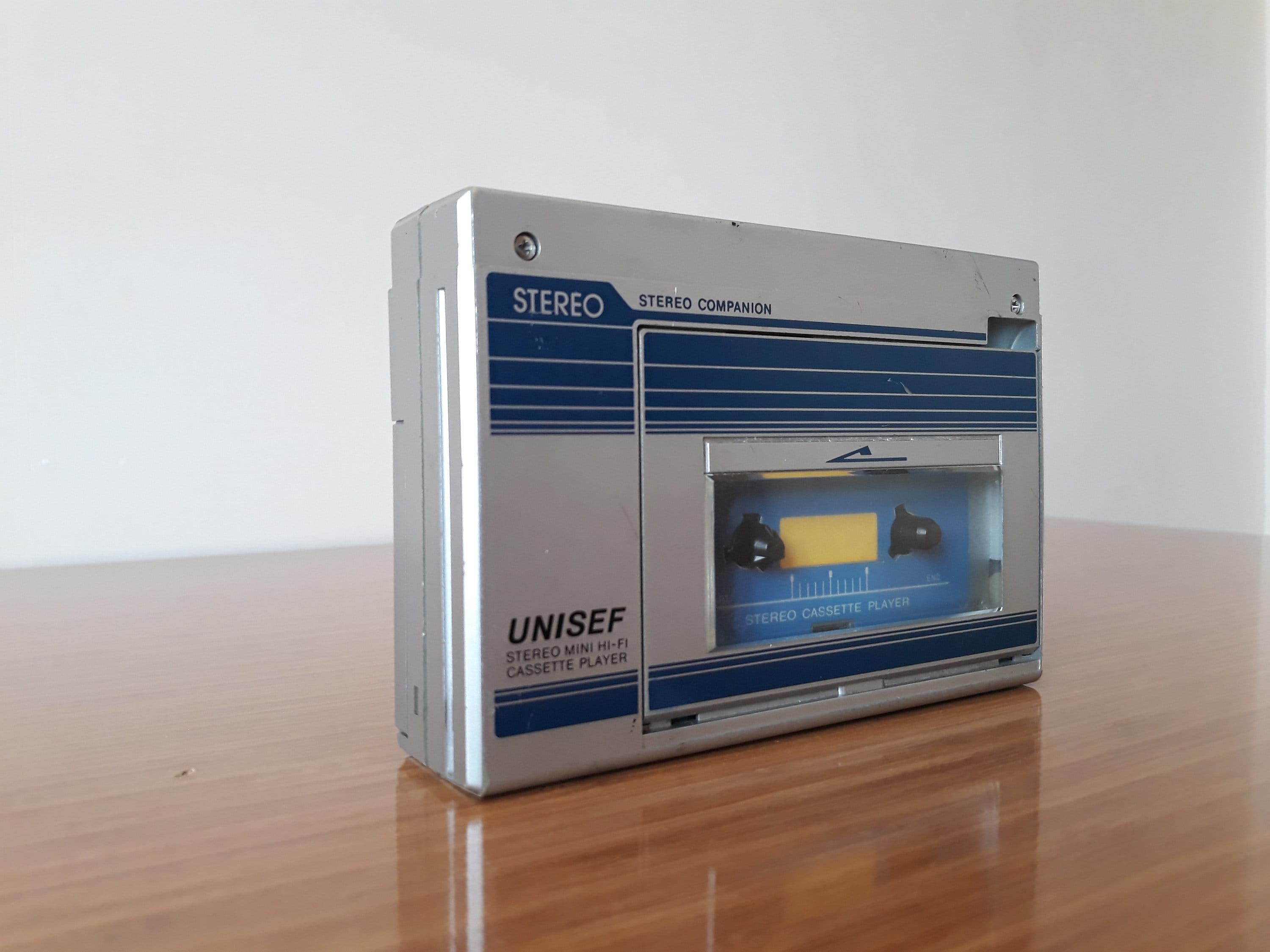 P24 レトロ✨UNISEF カセットレコーダー COMPANION ヴィンテージ ユニセフ ステレオウォークマン：日本製レトロカセット