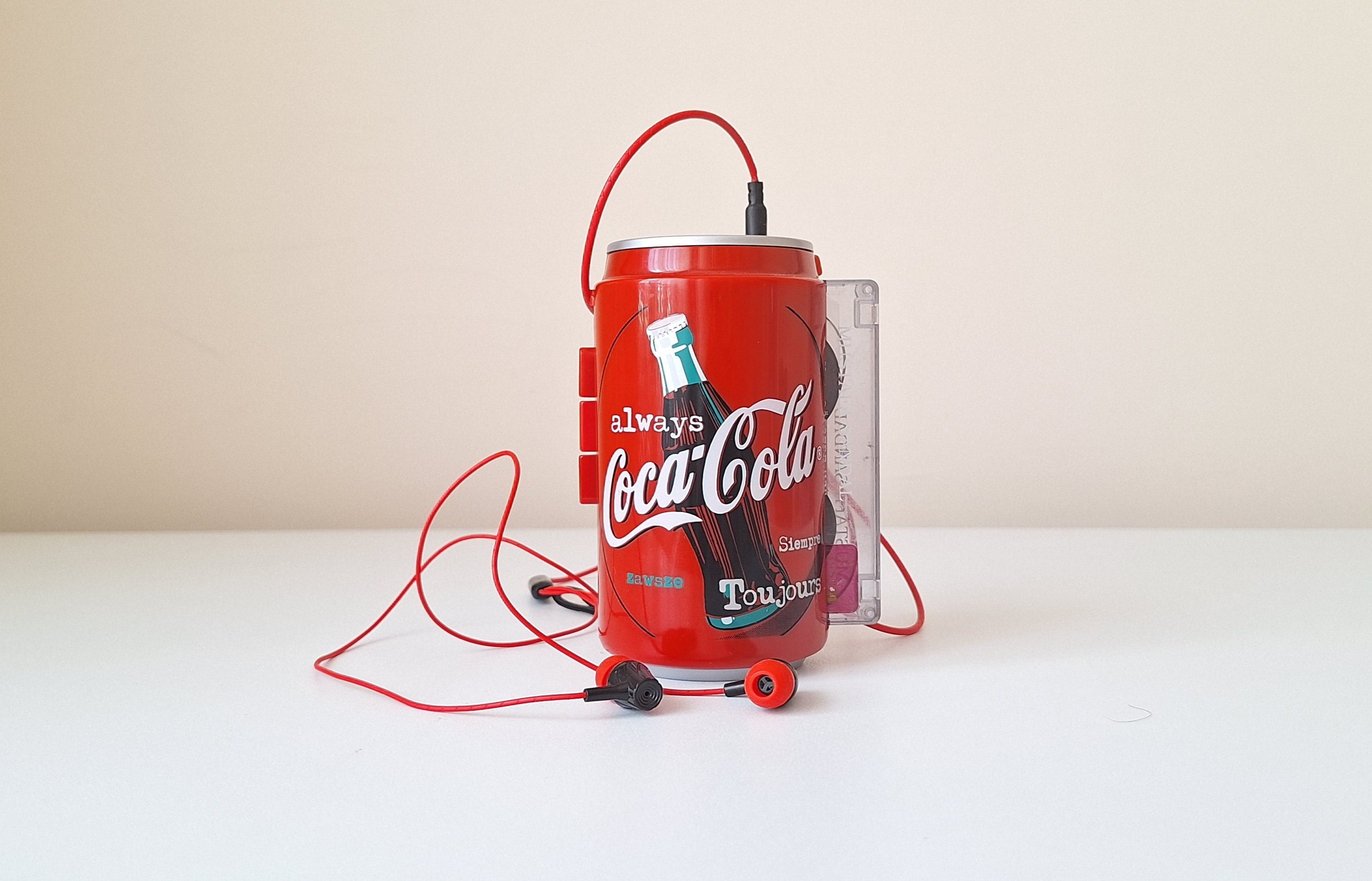 walky music カセットプレーヤー TP-1 Coca-Colaデザイン walky music カセットプレーヤー TP-1 Coca-Colaデザイン