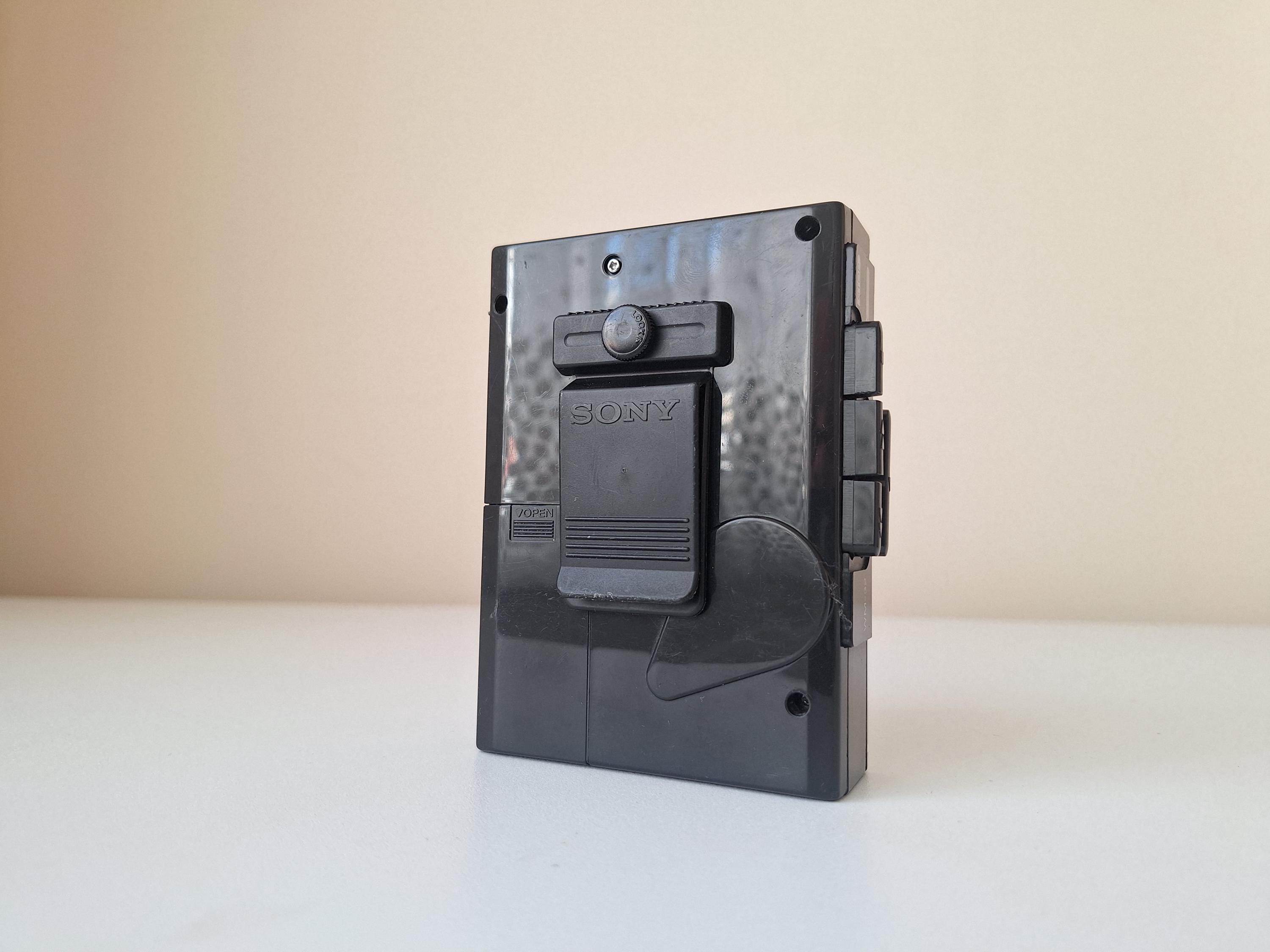 ビンテージ ソニー ウォークマン WM32 カセットプレーヤー - 完全動作