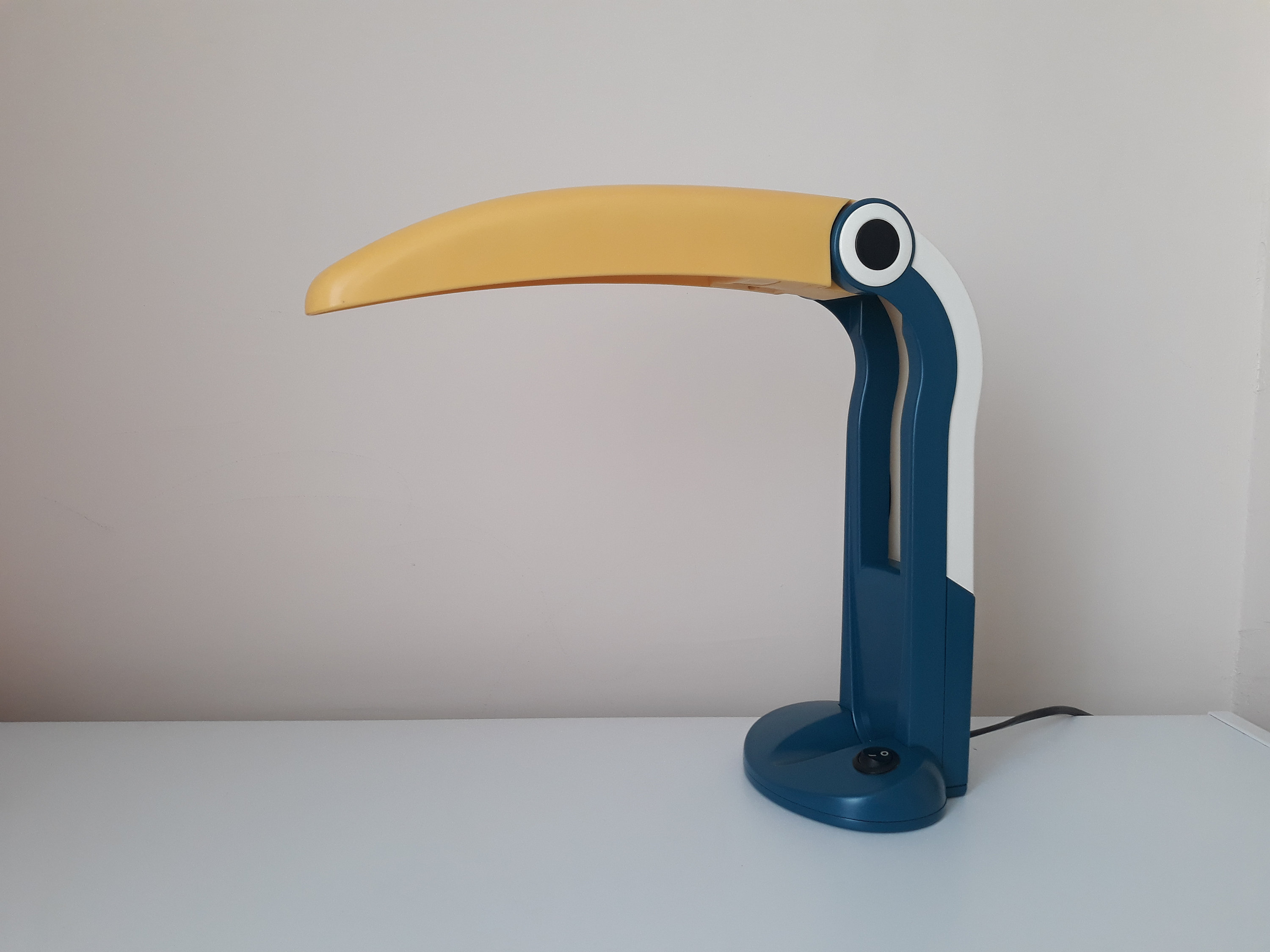 Toucan clearance desk lamp