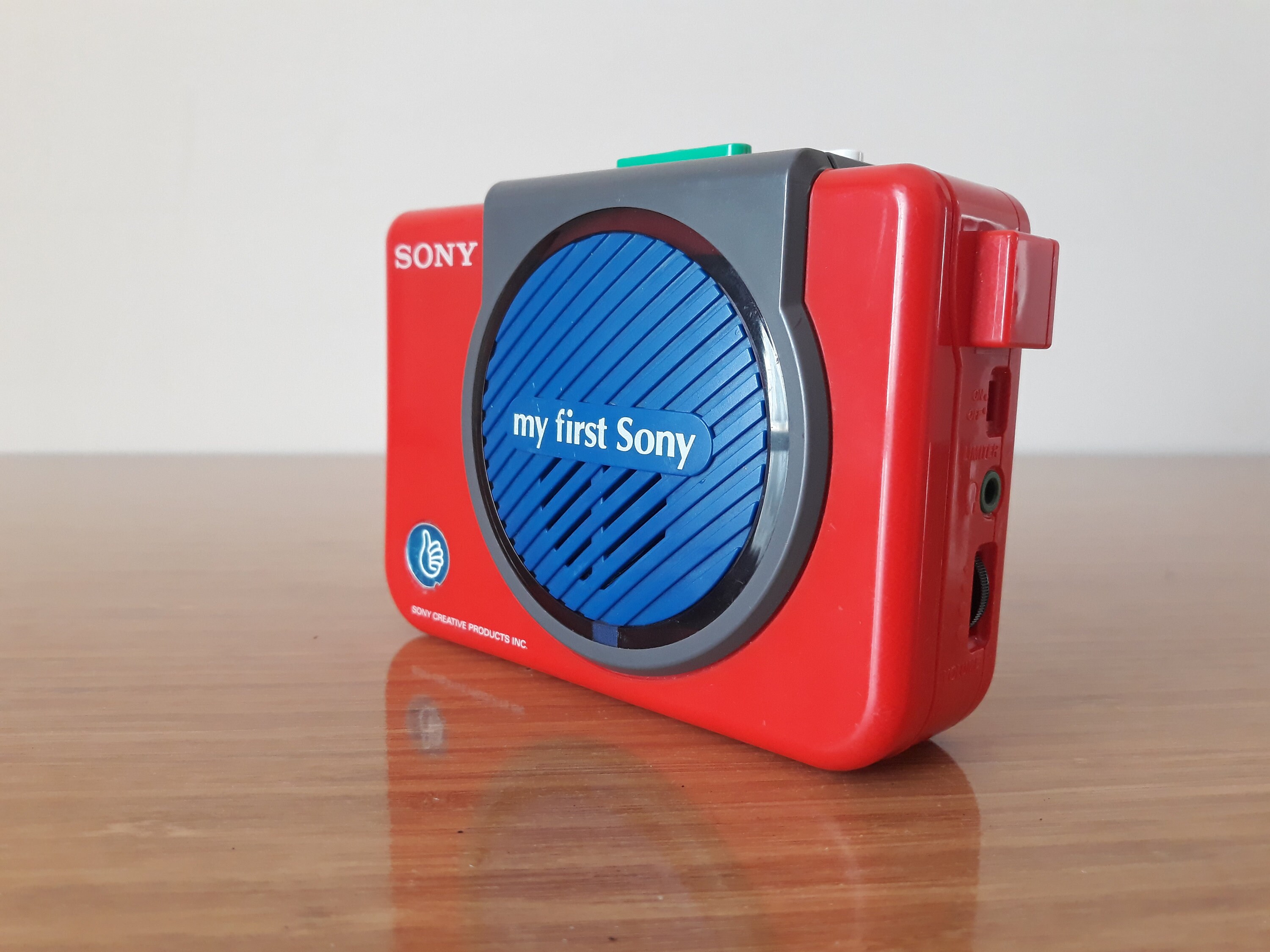 SONYカセットウォークマン　WM-3060 Sony WM-3060 ▷ Walkman.land