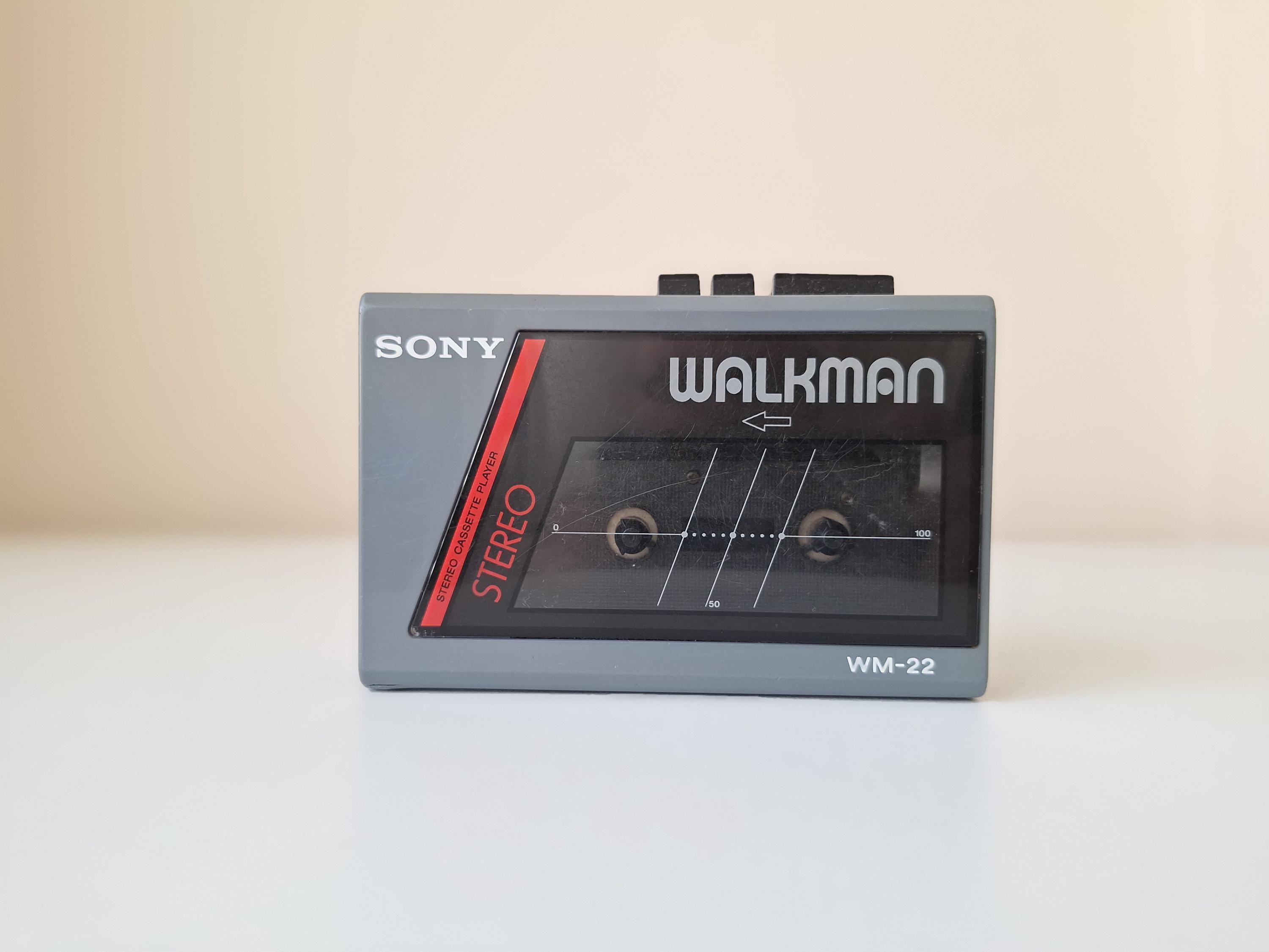 【ビンテージ】SONY WALKMAN WM-22 Rare Vintage Sony Walkman WM-22 Cassette Player - Etsy