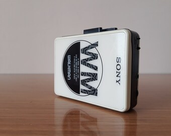 [レア整備済] ソニー カセットプレーヤー wm-b10 カセットウォークマン レア整備済] ソニー カセットプレーヤー wm-b10 カセットウォークマン