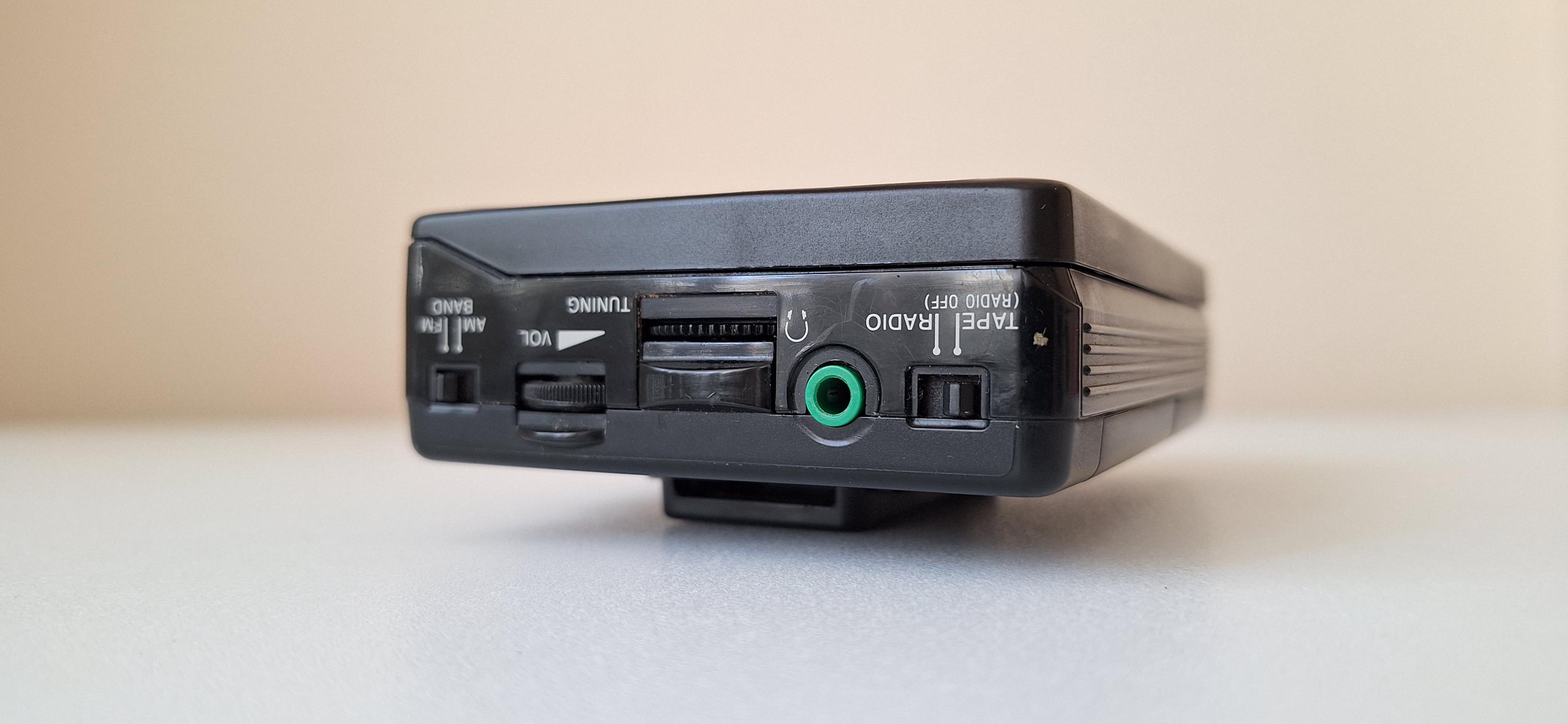 オフィスワン OFA-0003 アタッシュケース型 CDプレーヤー 希少