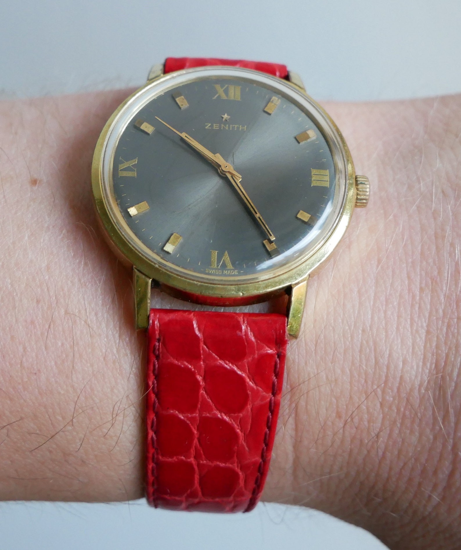 Zenith Cal 2542 Original Gray Dial Vintage Watch Etsy