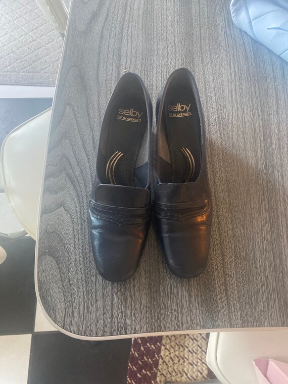 navy slip on pumps