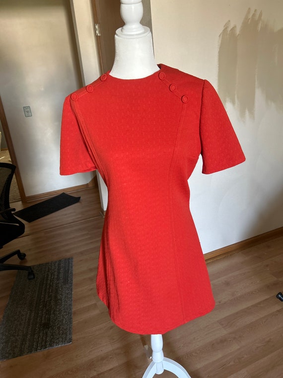 True vintage 1960s burnt orange dress