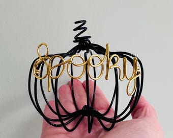 Personalised Wire Pumpkin Decor: Autumn Halloween Decoration