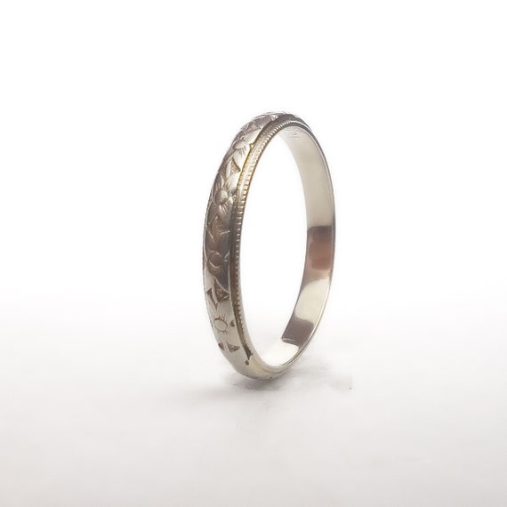 Vintage Art Deco Era Engraved Band - 18K White Go… - image 7