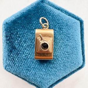 Vintage 14K Yellow Gold Camera Charm