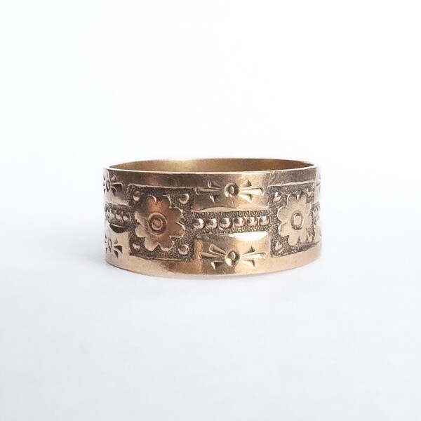 Antique Victorian Era Engraved Cigar Band -  Rosy Hued Gold - Wide Statement Ring - Eternity Ring - Floral Motif - Flowers - Size 7 US