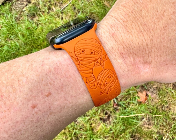 Halloween fall watch band for apple watch 38/40/41mm, 42/44/45mm, series 1,2,3,4,5,6,7,8,9,se,se2 silicone band laser engraved mummy design