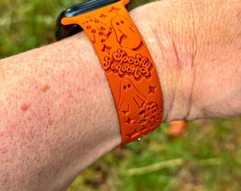 Halloween watch band for apple watch compatible 38/40/41mm, 42/44/45mm series 1,2,3,4,5,6,7,8,9,se,se2 silicone laser engraved spooky season