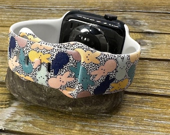 Easter Spring Watch Band for Apple 38 40 41 42 44 45 49 Leopard Bunnies