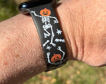 Halloween Pumpkin Watch Band for Apple Watch Series 1-11 Engraved Silicone 38mm 40mm 41mm 42mm 44mm 45mm Fall Skeleton Ghosts Gothic