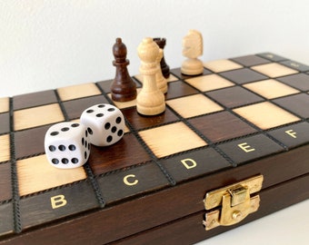 Board games 3 d 1 - Wooden Set - Chess, Checkers, Backgammon - board dimensions: 11x5.5x1.6 inch 275x135x40 mm)