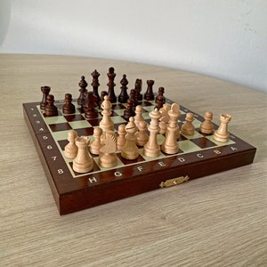 Magnetic mini chess chessboard 7.8 inch 20 cm image 7