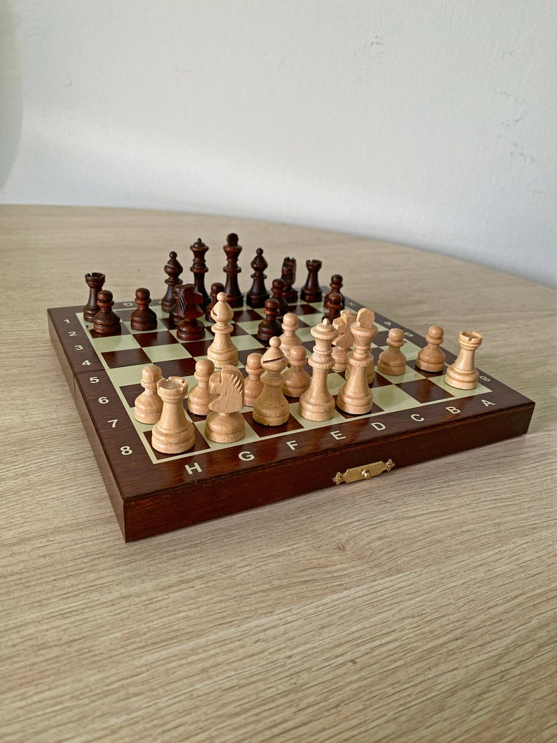 Magnetic mini chess chessboard 7.8 inch 20 cm image 7