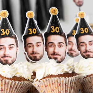 Benutzerdefinierte Foto Cupcake Topper - alles Gute zum Geburtstag Cupcakes - 1., 21., 30., 40., 50., 60., 70. Geburtstag - Geburtstagssticks für Cupcakes