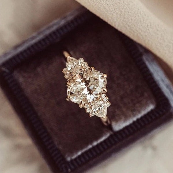 2ct Oval Cut Moissanite Engagement Ring/14K Gold Ring/Art Deco Vintage Ring/Unique Promise Ring/Three Stone Ring/Floral Cluster Wedding Ring