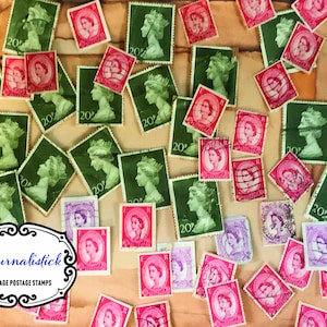 65 vintage Britse postzegels, met een verscheidenheid uit verschillende tijdperken, Britse post ephemera.