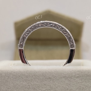 Vintage Art Deco White And Sapphire Round Diamond Wedding Band In 925 Sterling Silver,Wedding Band,Blue Sapphire Ring,Filigree Ring