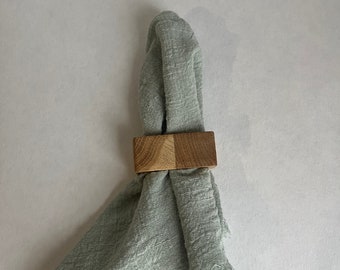 Lot de 5 anneaux pour serviettes en bois de chêne - Un accessoire élégant et fonctionnel pour votre table