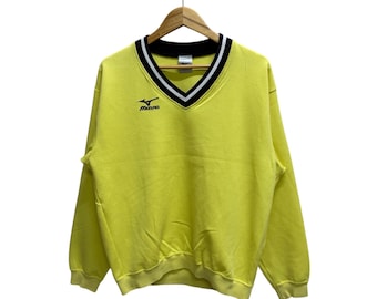 Sudadera vintage de los 90 de Mizuno con pequeño logo bordado y cuello en V.