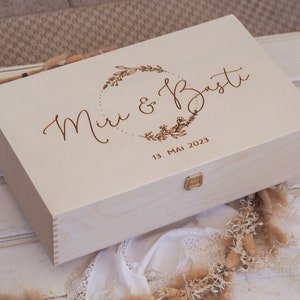 Erinnerungskiste personalisiert Erinnerungsbox zur Hochzeit mit Namen Hochzeitsgeschenk personalisiert glücklicheiraten EB04 Bild 4