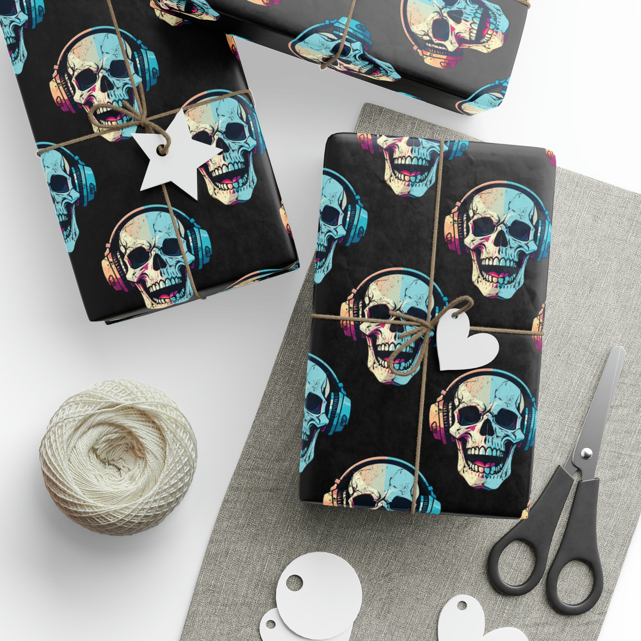 Santa Skull Gift Wrap – Spooky Cat Press