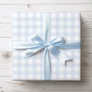 Rotolo di carta da regalo a quadretti blu, carta da regalo blu, baby shower per bambini, regali di compleanno, regalo per il grandmillennial