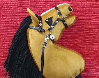 Hobby Horse Little Yellow (A4) BLACK MANE