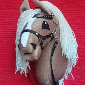 Hobby Horse Palomino A4 image 3