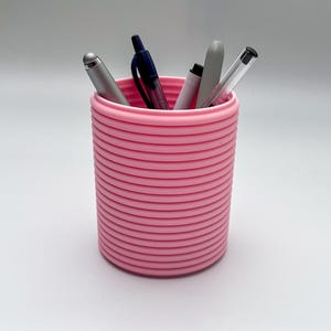 Pen Holder for Desk, Desk Organizer for Pens, 3d Printed Pencil Holder for Home Office, Office Desk Accessories, Pencil Cup for Small Desk