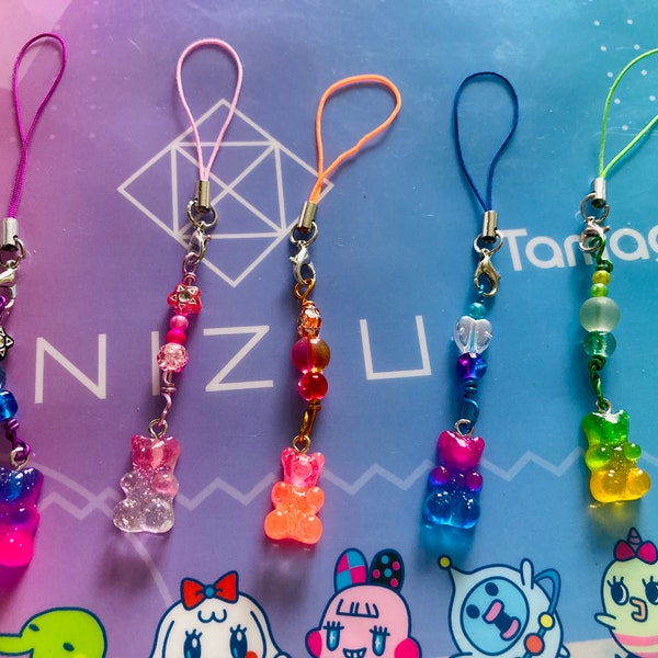 Charm Anhänger Charms ähnlich Gummibär Gummibärchen für Handy, passend für Tamagotchi in verschiedenen Farben mit Perlen und Anhänger