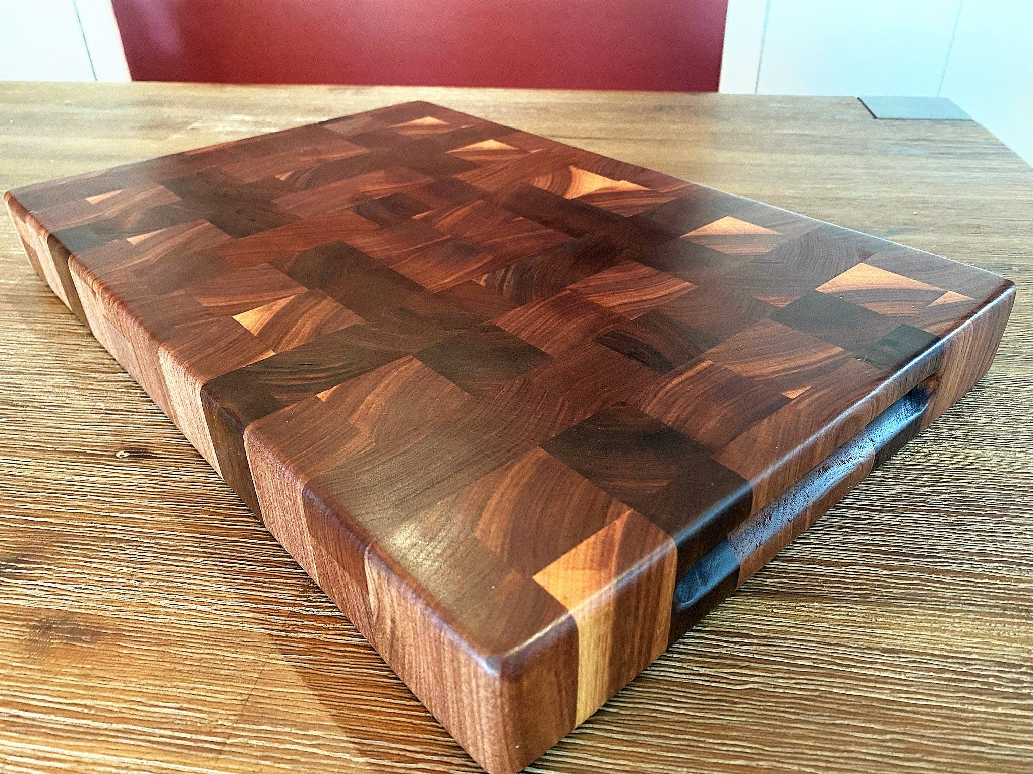 Large End Grain Walnut Chopping Board With Central Finger Grooves Full 50mm  Thick 