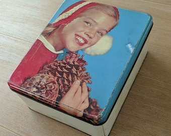 Vintage retro Willow tin, girl with pinecones, made in Australia, collectable, Australiana