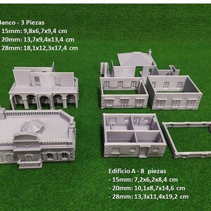 Puede incluir: Modelos de edificios en miniatura grises, incluyendo un banco y un edificio etiquetado como "Edificio A". Los modelos de banco vienen en tres tama&ntilde;os: 9,8x6,7x9,4 cm, 13,7x9,4x13,4 cm y 18,1x12,3x17,4 cm. Los modelos "Edificio A" vienen en tres tama&ntilde;os: 7,2x6,2x8,4 cm, 10,1x8,7x14,6 cm y 13,3x11,4x19,2 cm.