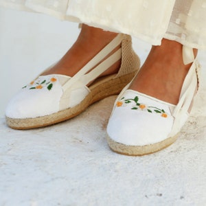 White Wedding Flat Espadrilles with Embroidered Daisies Bridal Shoes for Beach Ceremony, White Wedding espadrilles Elegant Bridal Flats image 8