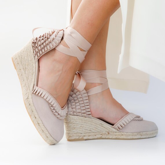 Canvas Wedge Shoe Summer Style Casual Comfort Ankle Tie Ribbon Detail Feminine Look Beach Ready Summer Sandal Bohemian Style Vacation Wear