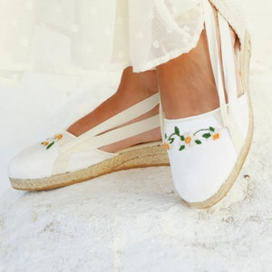 White Wedding Flat Espadrilles with Embroidered Daisies Bridal Shoes for Beach Ceremony, White Wedding espadrilles Elegant Bridal Flats image 5