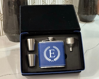 Personalized Flask for Men, Leather Flask, Flask Personalized, Flask Leather, Flasks, Engraved Flask, Leather Hip Flask, Flask for Groomsmen