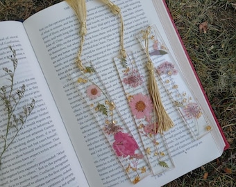Pressed Flower Bookmark, Handmade Floral Bookmark, Book Lover Gift, Gift for Reader, Unique Gift for Her, Real Pressed Flowers