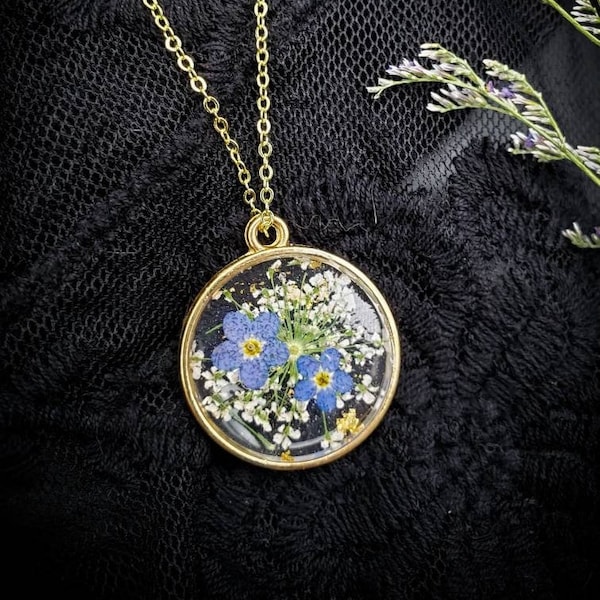 Forget Me Not Necklace, Pressed Flower Jewelry, Unique Gift for her, Handmade Gold Necklace, Botanical Necklace, Gold Necklace, Grief Gift