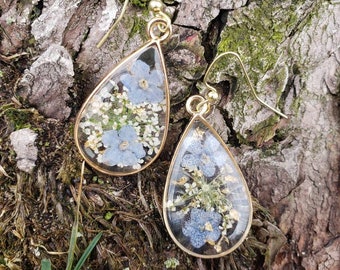 Flower Earrings, Forget-Me-Not and Queen Anne's Lace Pressed Dried Wildflower Jewelry, Mothers Day Gift, Spring Jewelry, Unique Earrings