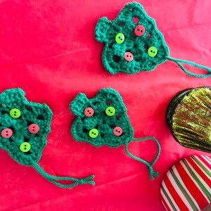 Crochet ornaments - Christmas trees