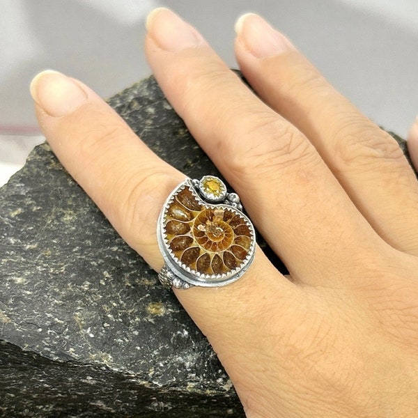 Ammonite fossil ring with yellow sapphire, unique nature fossil jewelry, metal art handset gemstone ring in sterling silver, cool chic ring