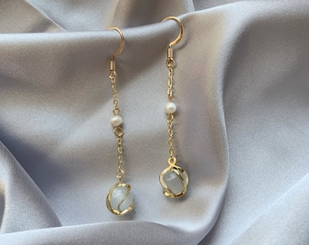 Opal drop earrings, Gold opal earrings, Opal earrings dangle, Opal earrings gold, Spiral chain earrings, Dainty opal earrings with pearl